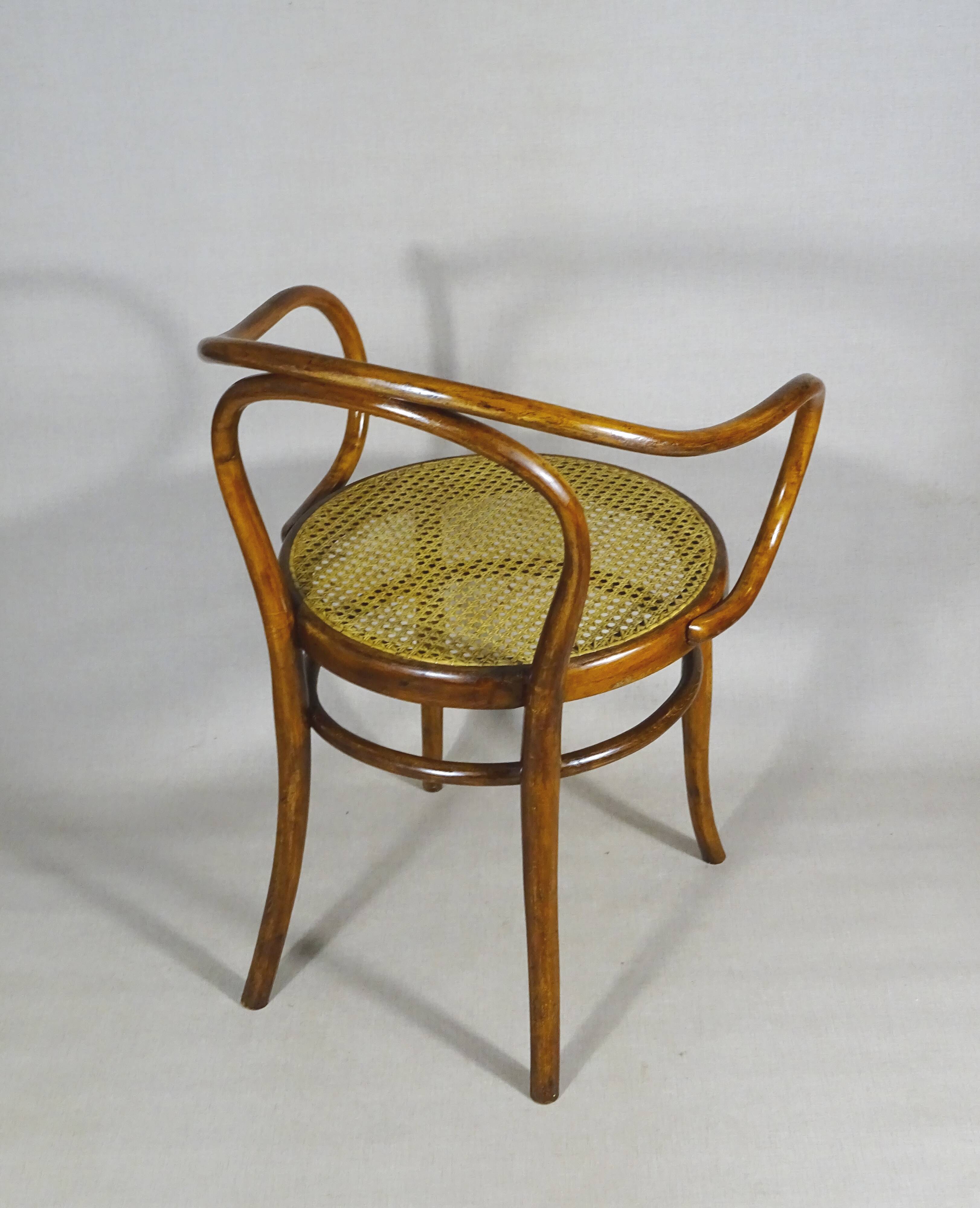 Chair type Le Corbusier, style Thonet Kohn.