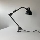Ancienne lampe applique d’atelier bauhaus hala 122