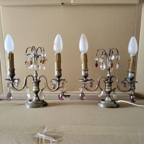 Paire de lampes girandoles pampilles et métal argenté