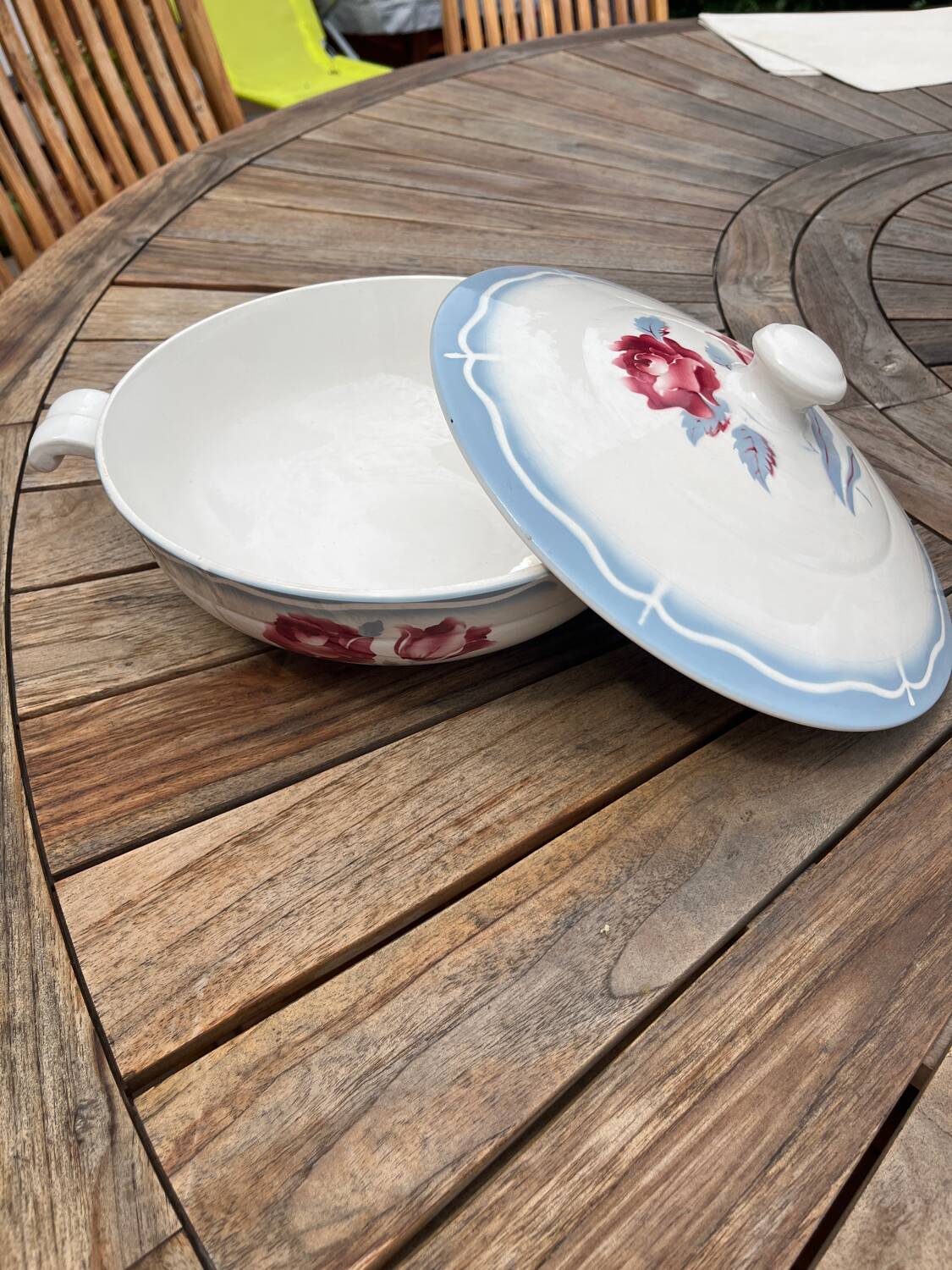 Digoin Sarreguemines soup tureen