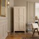 Armoire parisienne authentique 