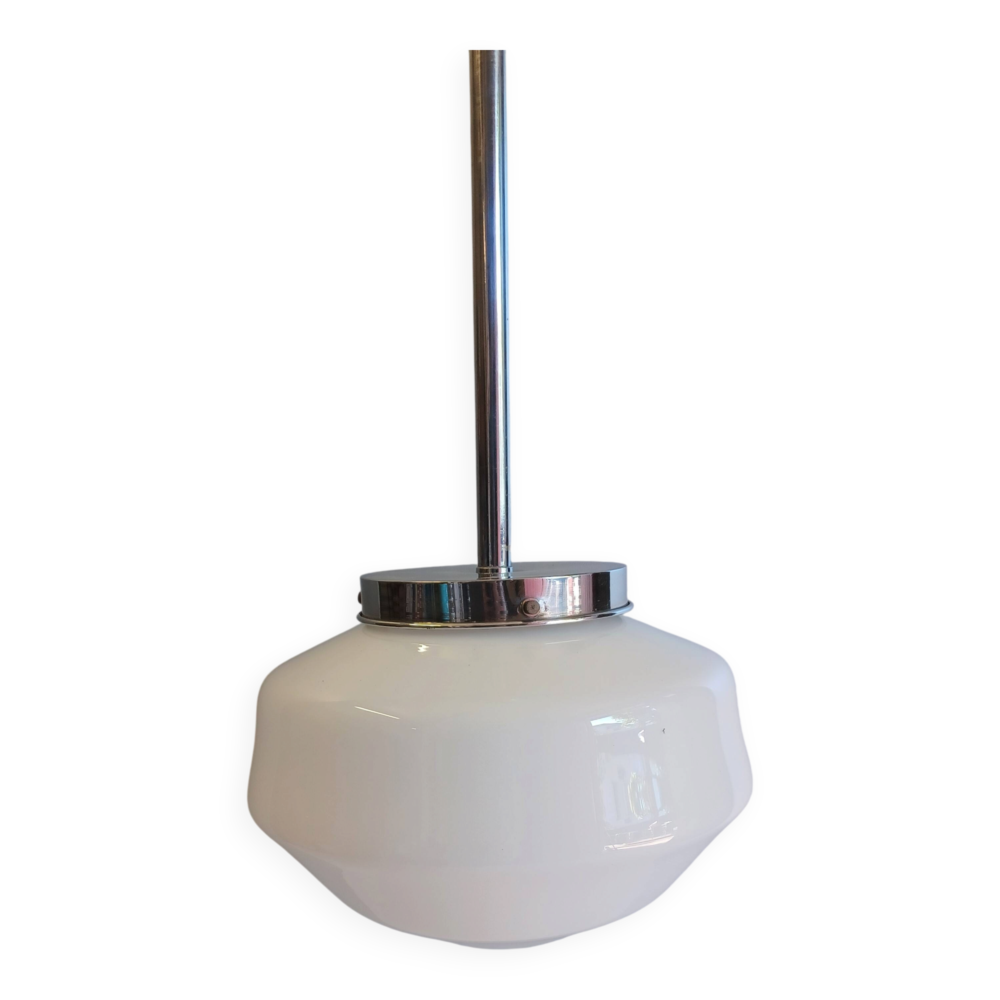 Lustre bistro - White opaline globe - 1950