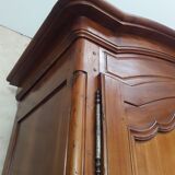 Armoire en merisier XIX, Louis XV