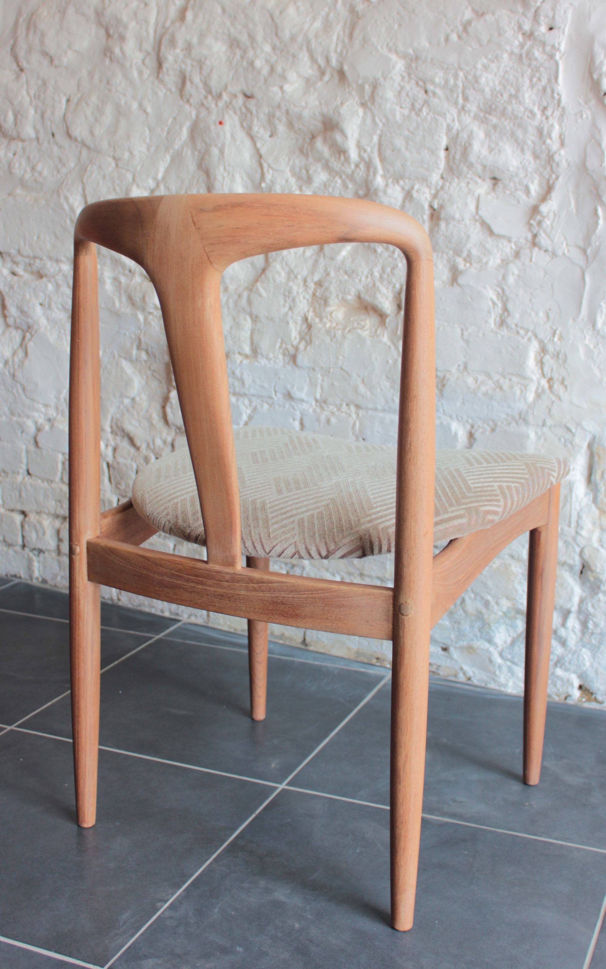 Dining room set Mobelfabrik table and chairs "Juliane" by Johannes Andersen, 1960s