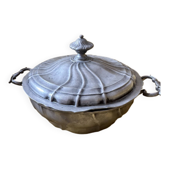 Pewter vegetable soup tureen