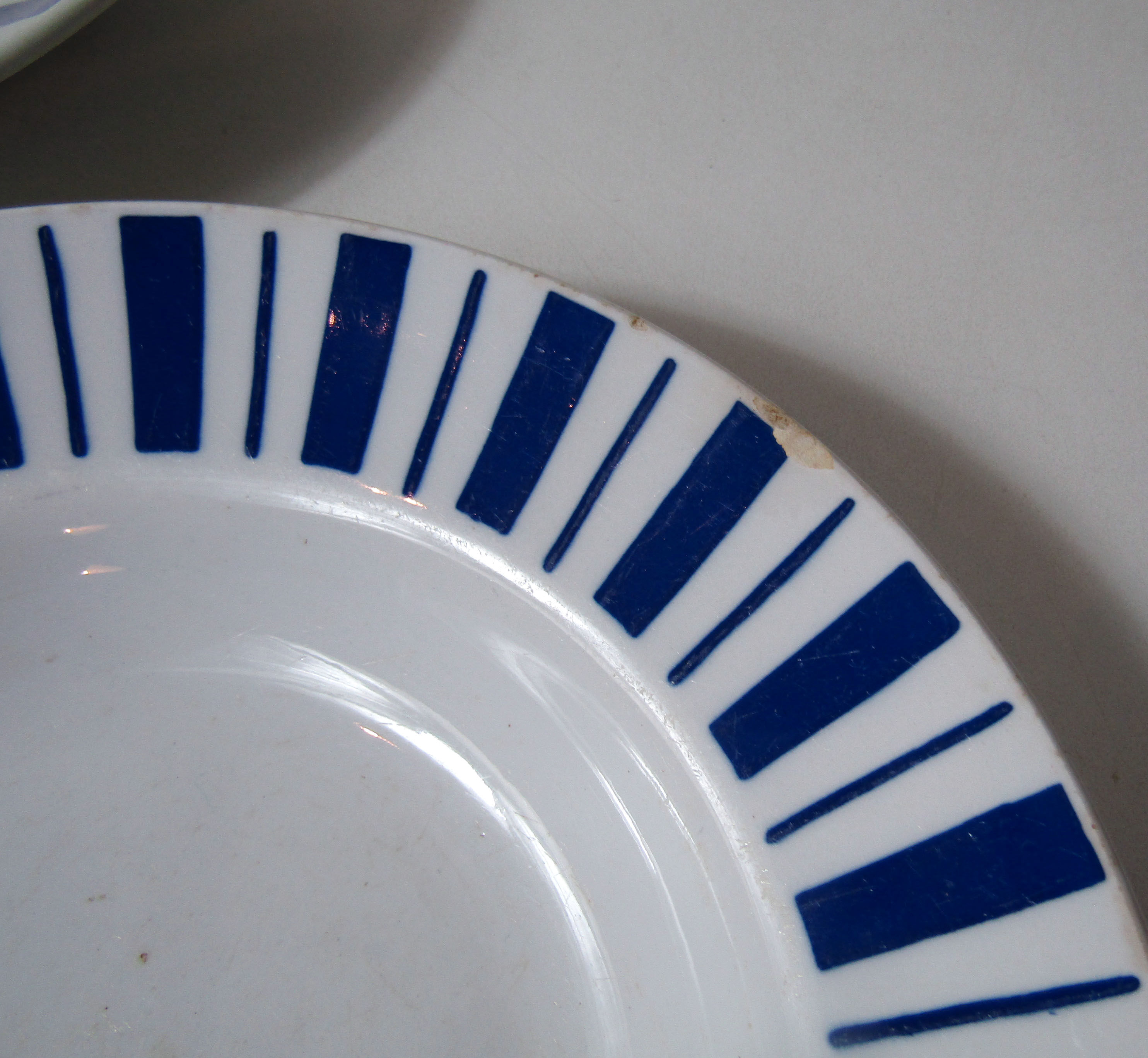 3 hollow plates faience Badonviller