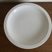 Set of 7 modernist flat plates Lunéville 1930 white earthenware
