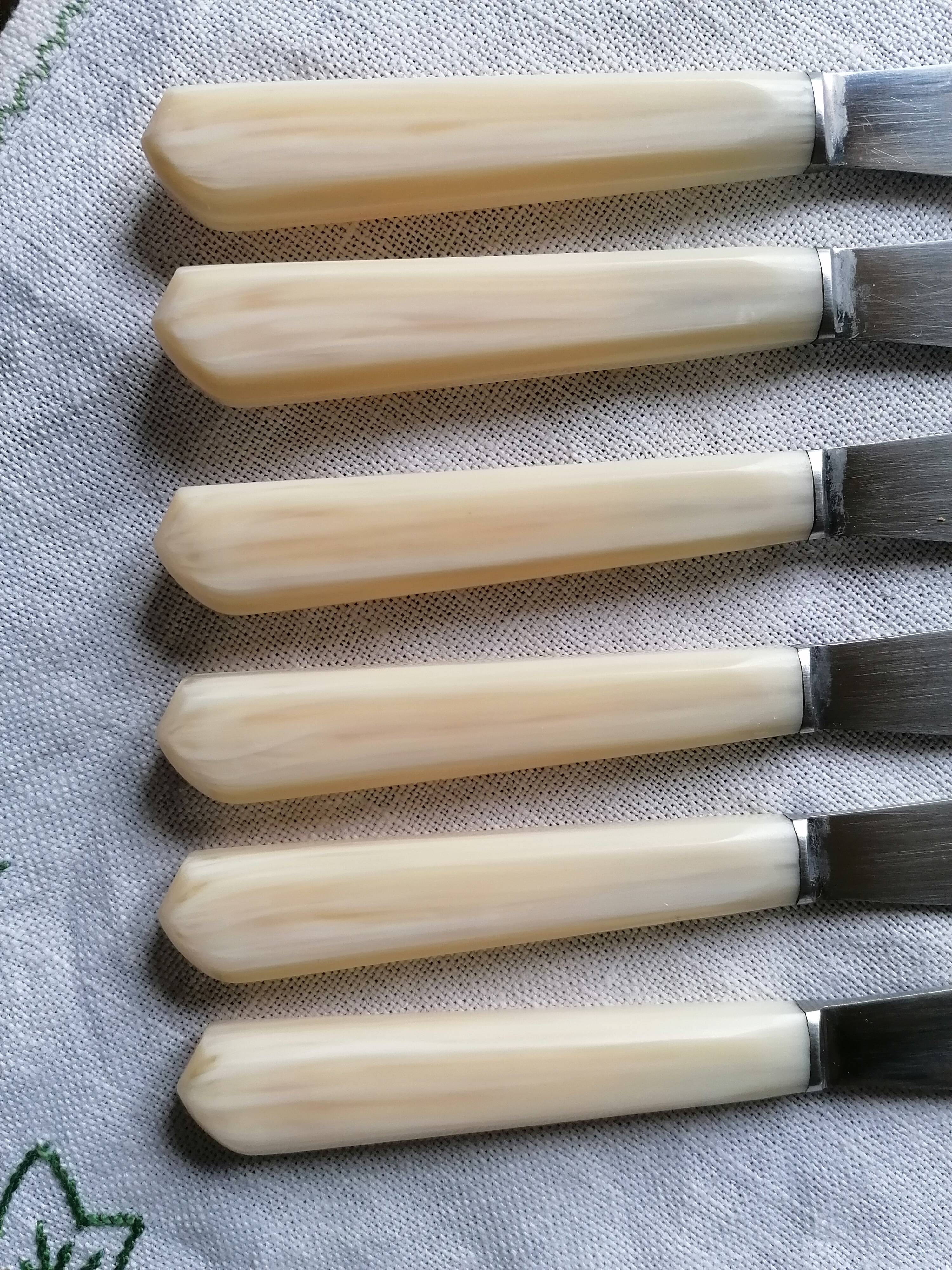 6 bakelite knives stainless steel blades