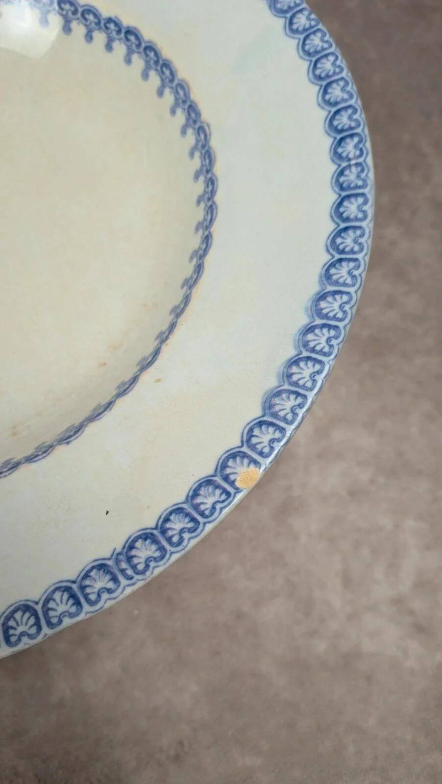 Set of 4 antique English plates – Etruscan Border model
