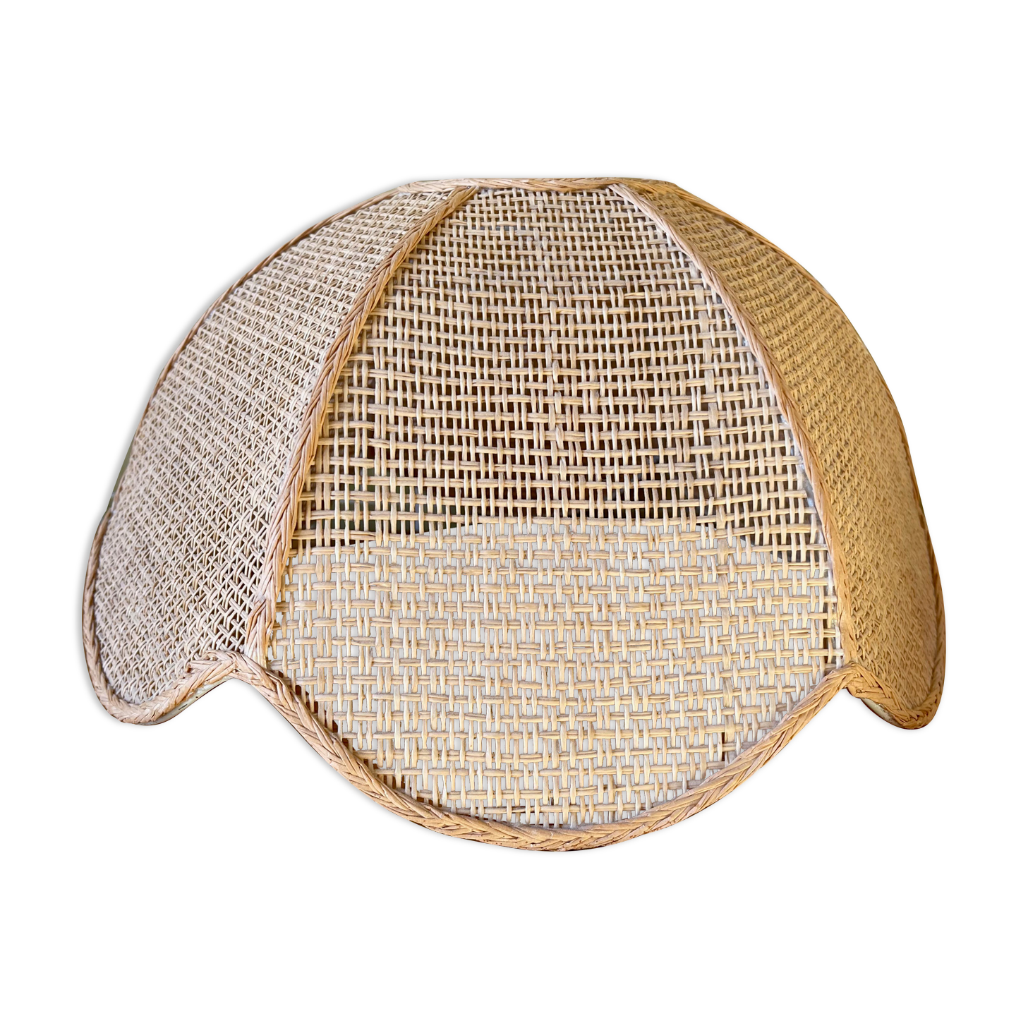 Superb suspension in rattan and wicker braided cannage style of the 1960s 1970s.