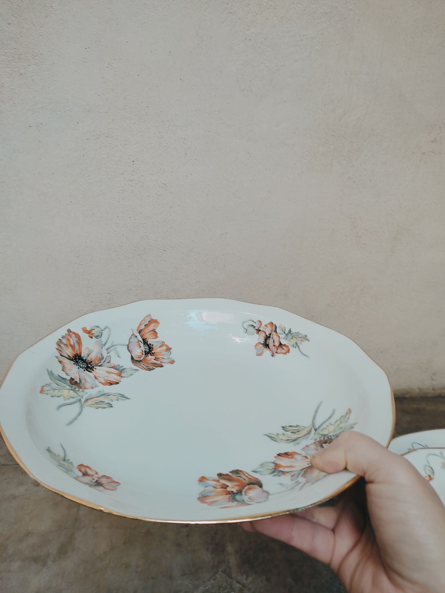 Art Deco hollow dish in porcelain