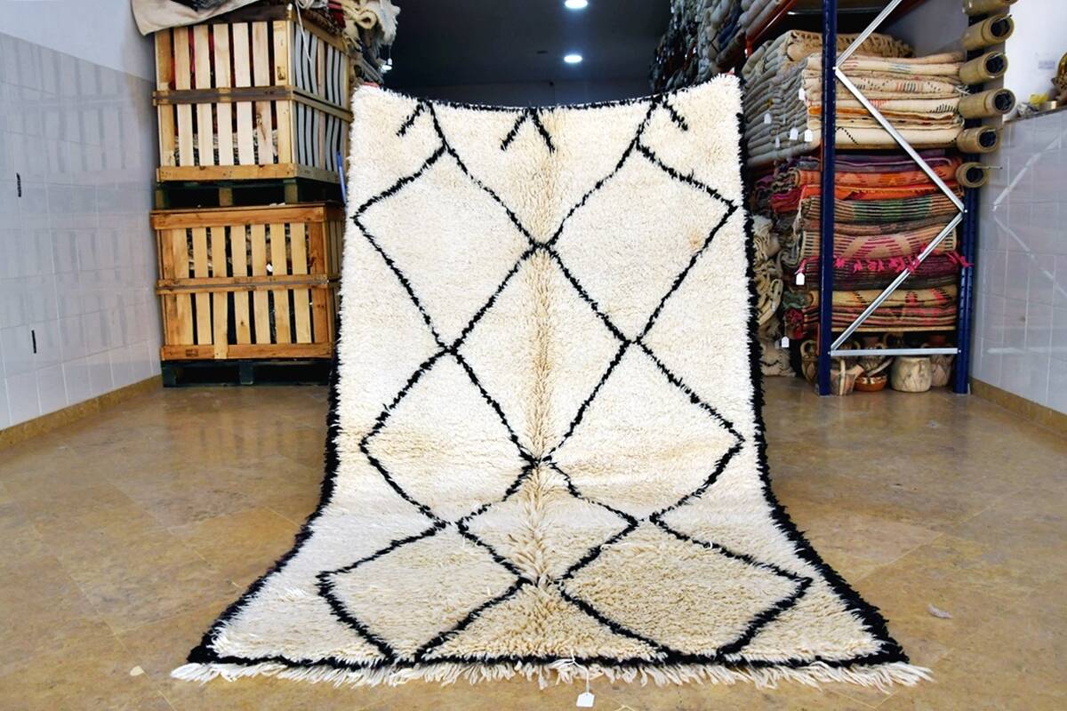 Berber carpet Beni Ouarain white 230 x 140 cm