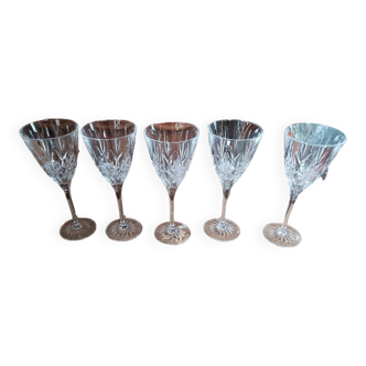 Lot de 5 verres à vin en cristal