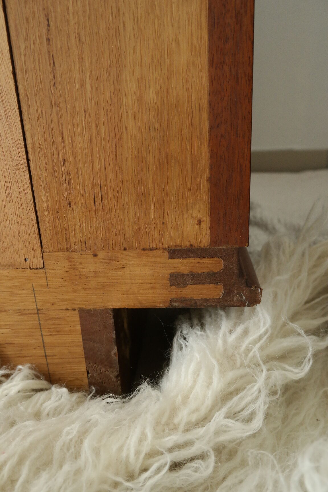 Commode art déco en palissandre et acajou