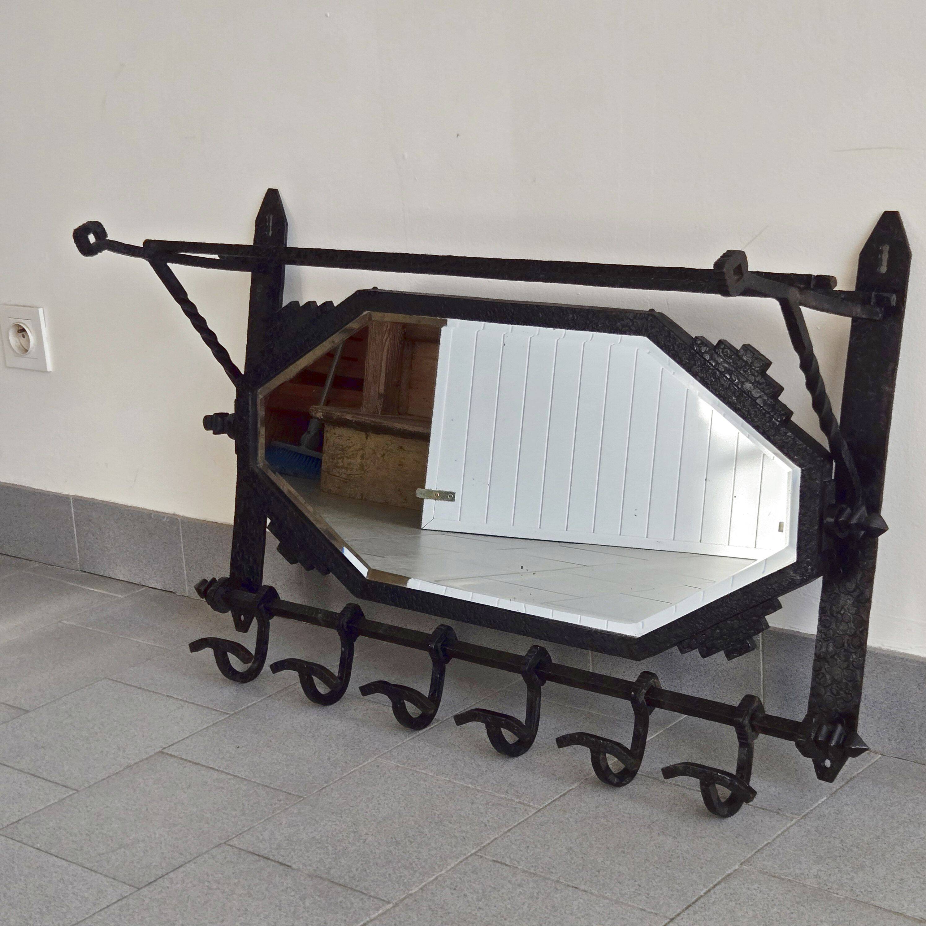 Art Deco coat rack 1920