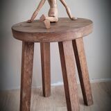 Round workshop stool