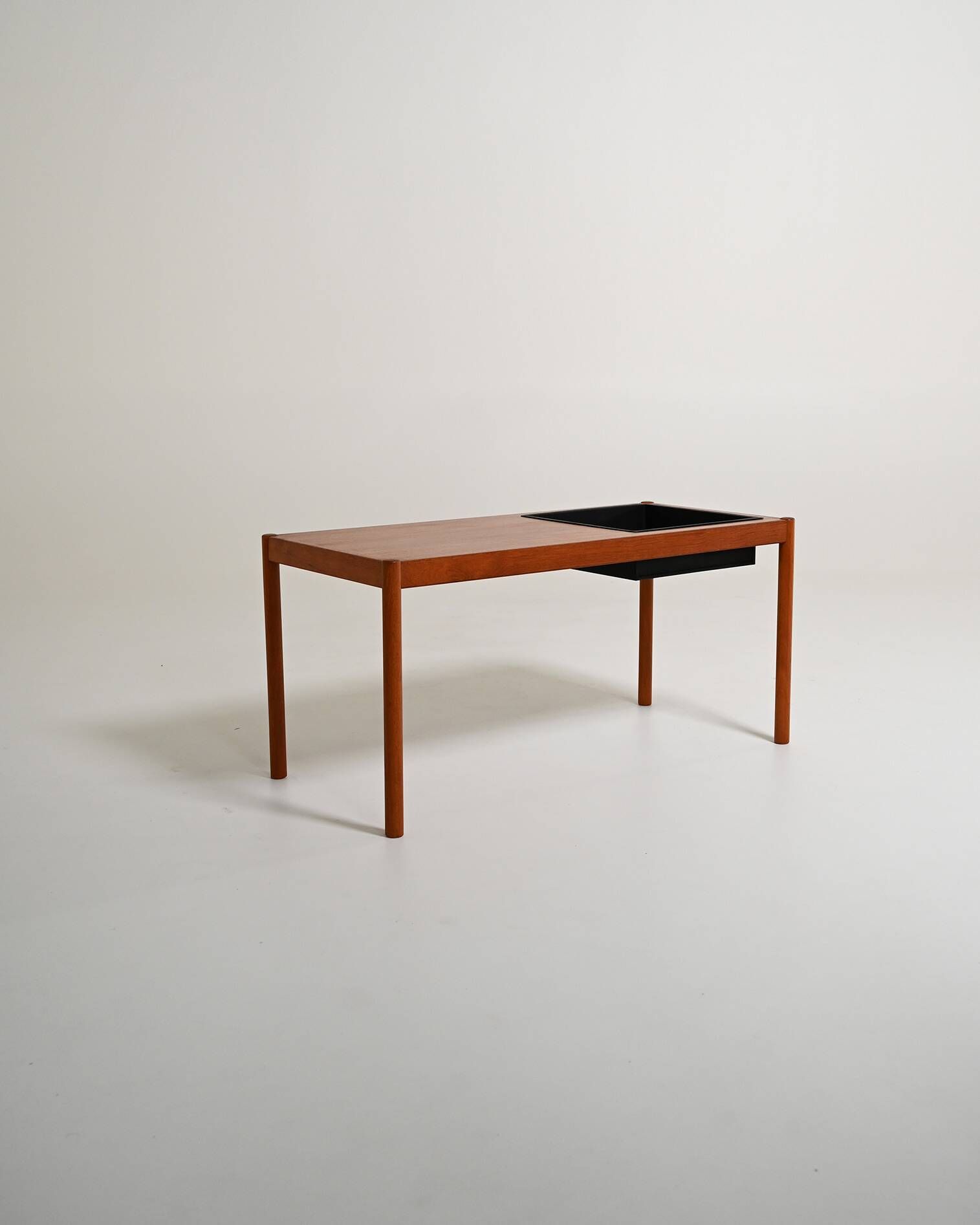Banc en teck scandinave avec jardinière, années 1960