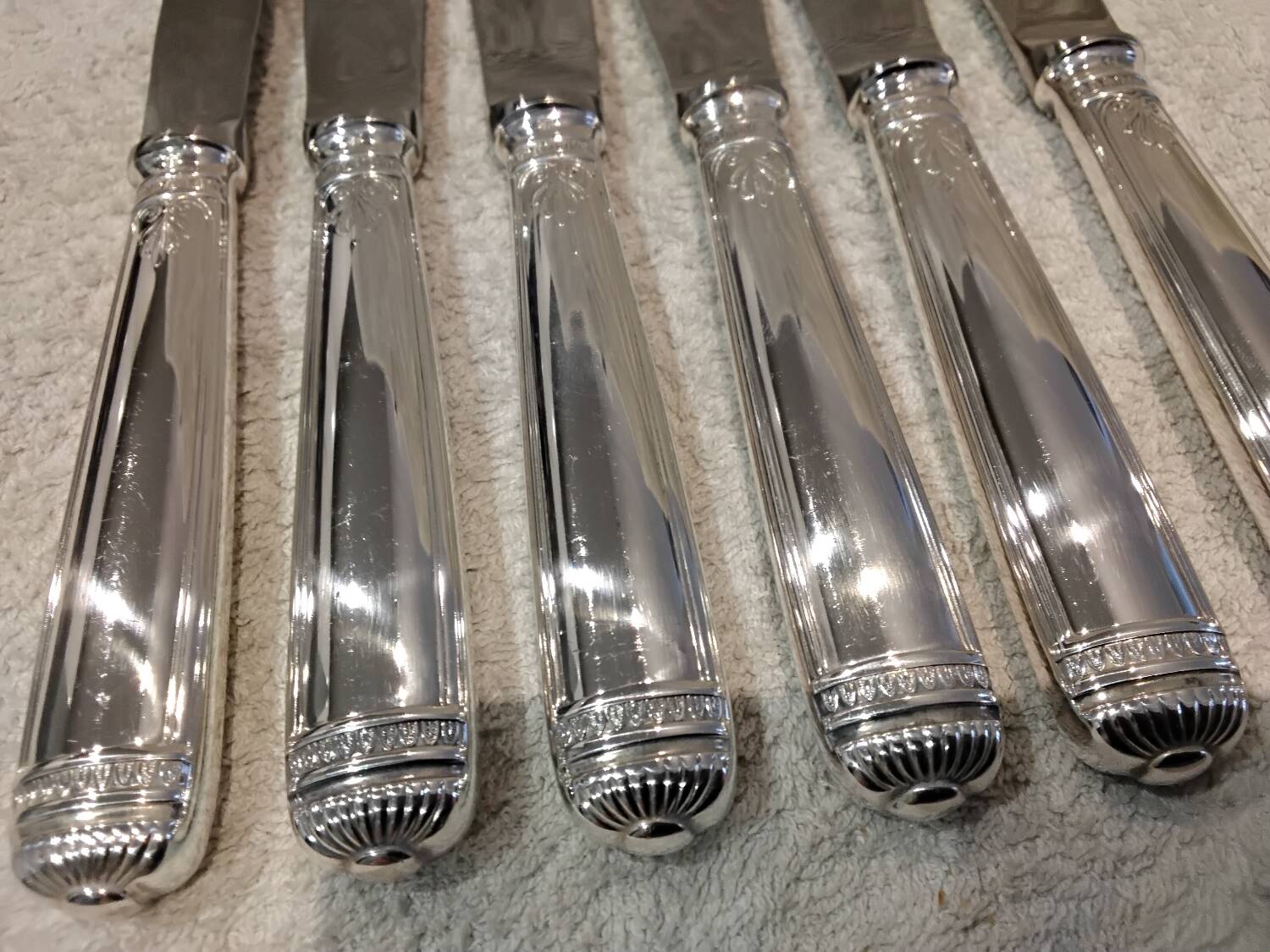 6 silver-plated table knives by Christofle Malmaison