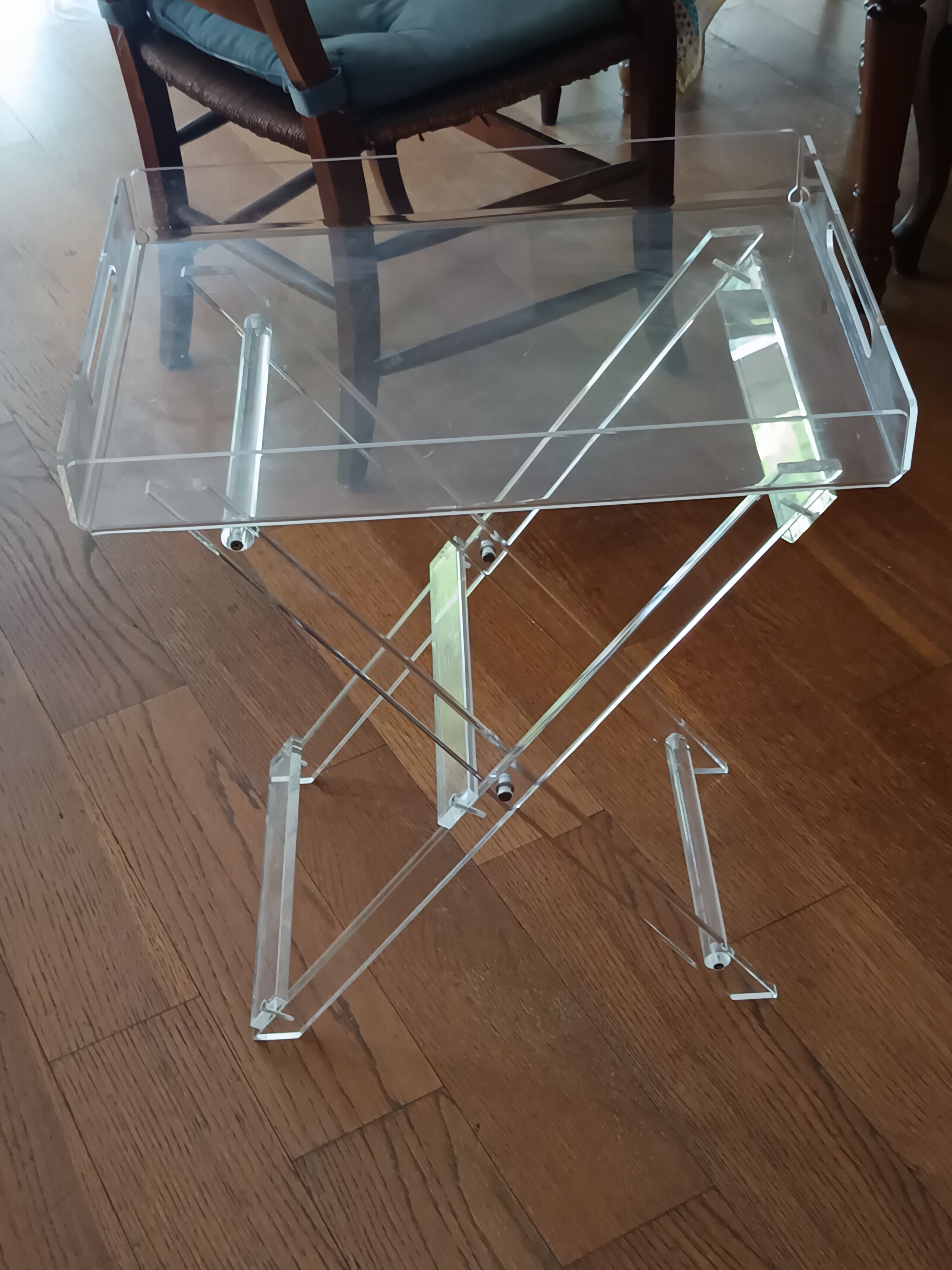 Folding side table in plexiglass with removable top – Vintage design
