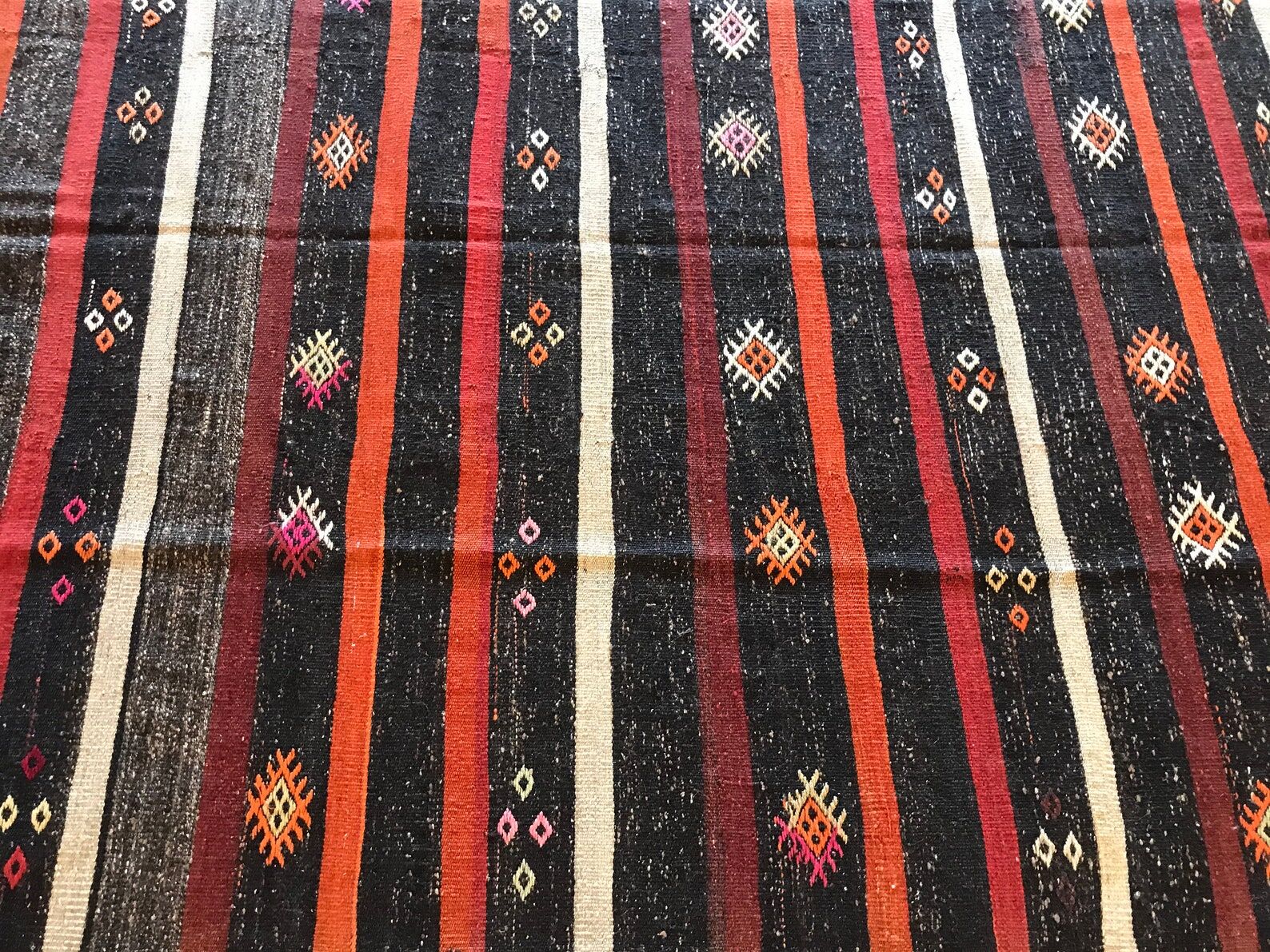 Vintage handmade boho kilim rug