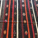 Tapis boho kilim vintage fait à la main
