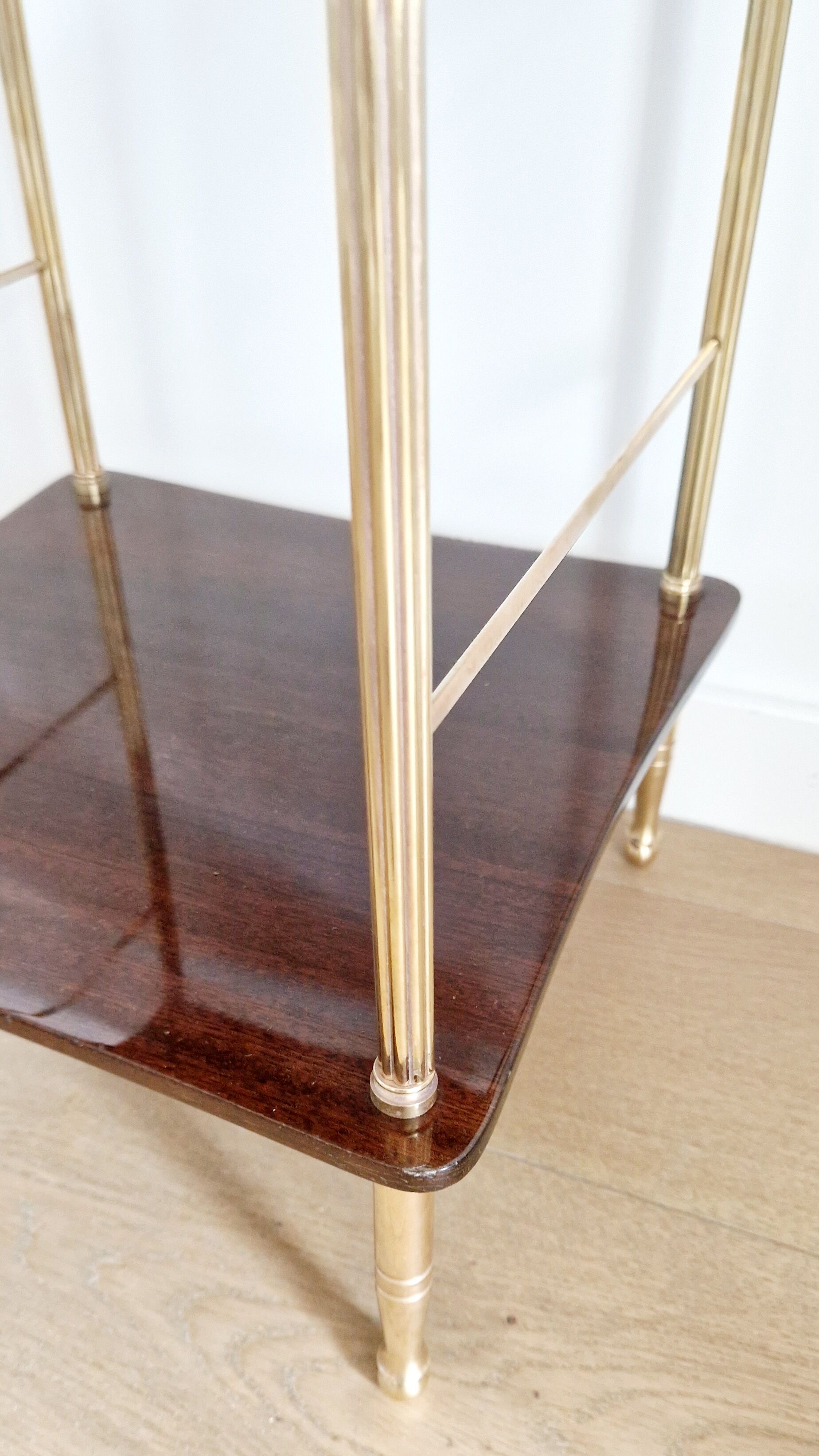 Vintage pedestal table 70s