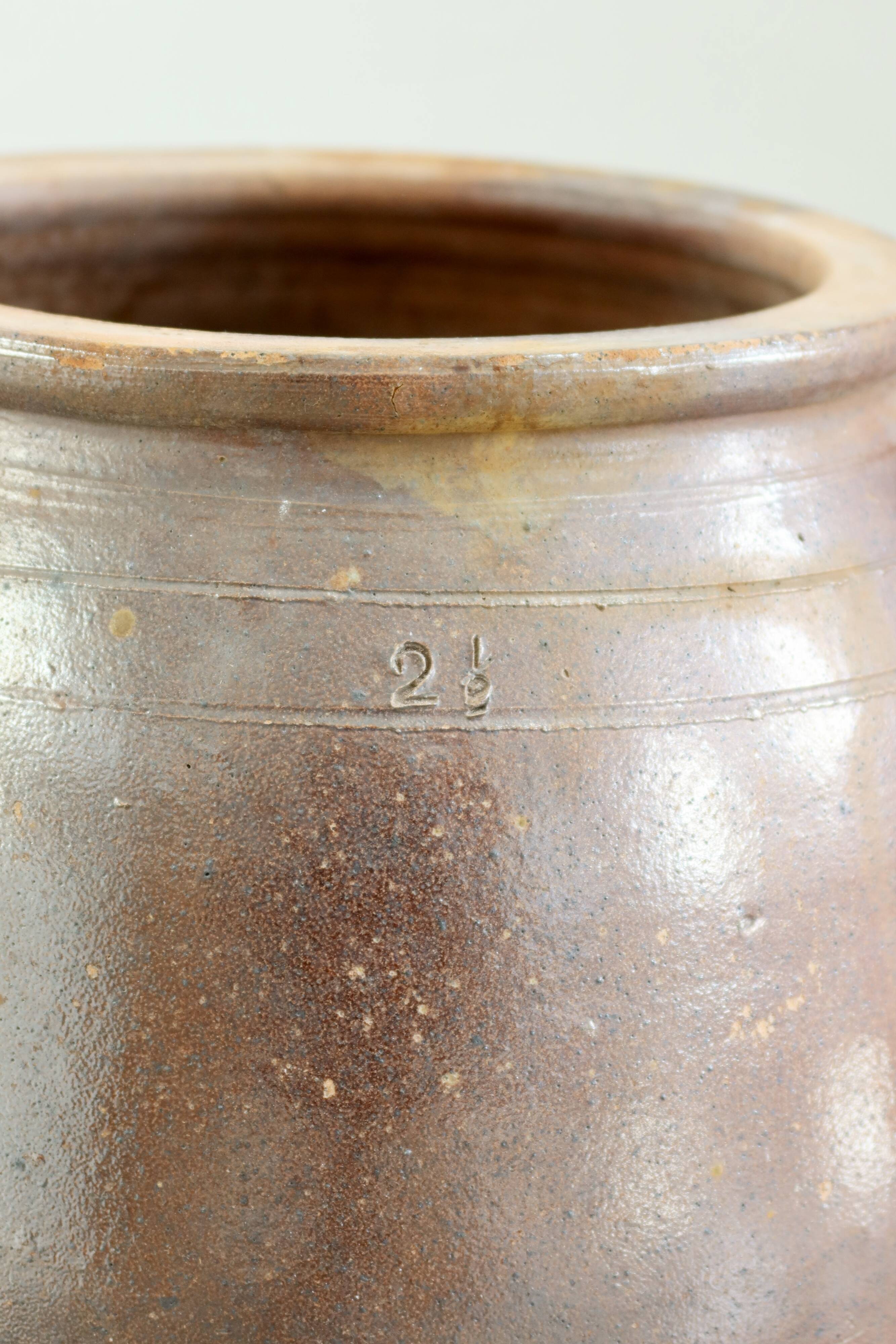 Large stoneware jar in old Provençal style