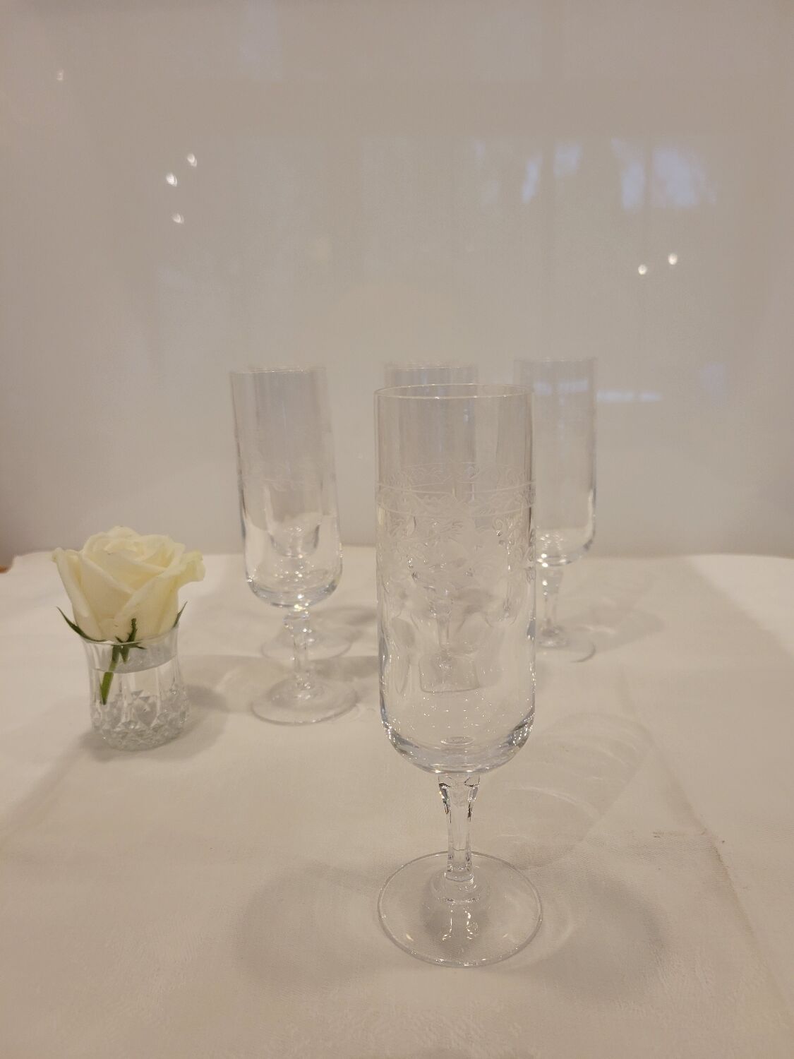 6 engraved crystal champagne flutes (floral) 1920