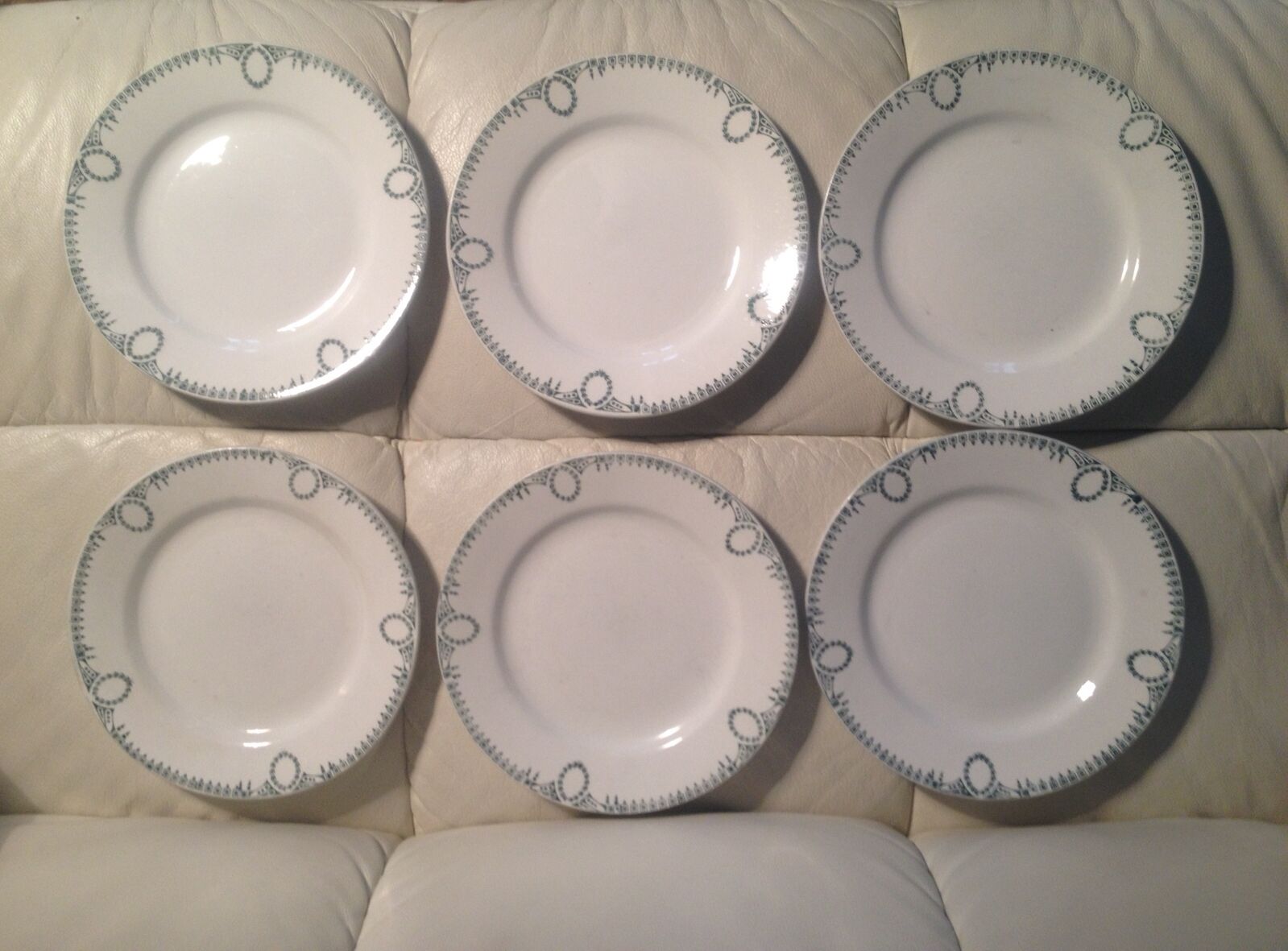 Lot 6 plates flat new factories saint amand