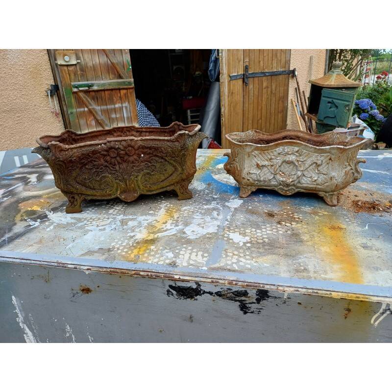 Set of 2 cast iron planters from 1900 from Charleville-Mézières