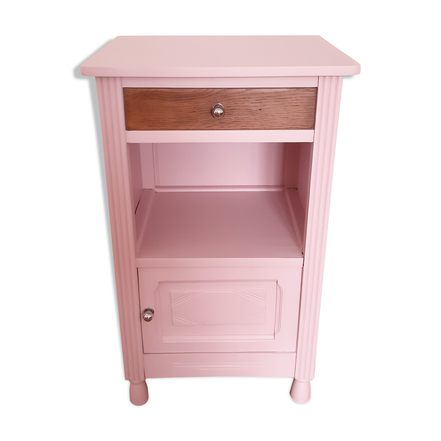 Vintage pale pink bedside revisited