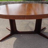 Oval Baumann table