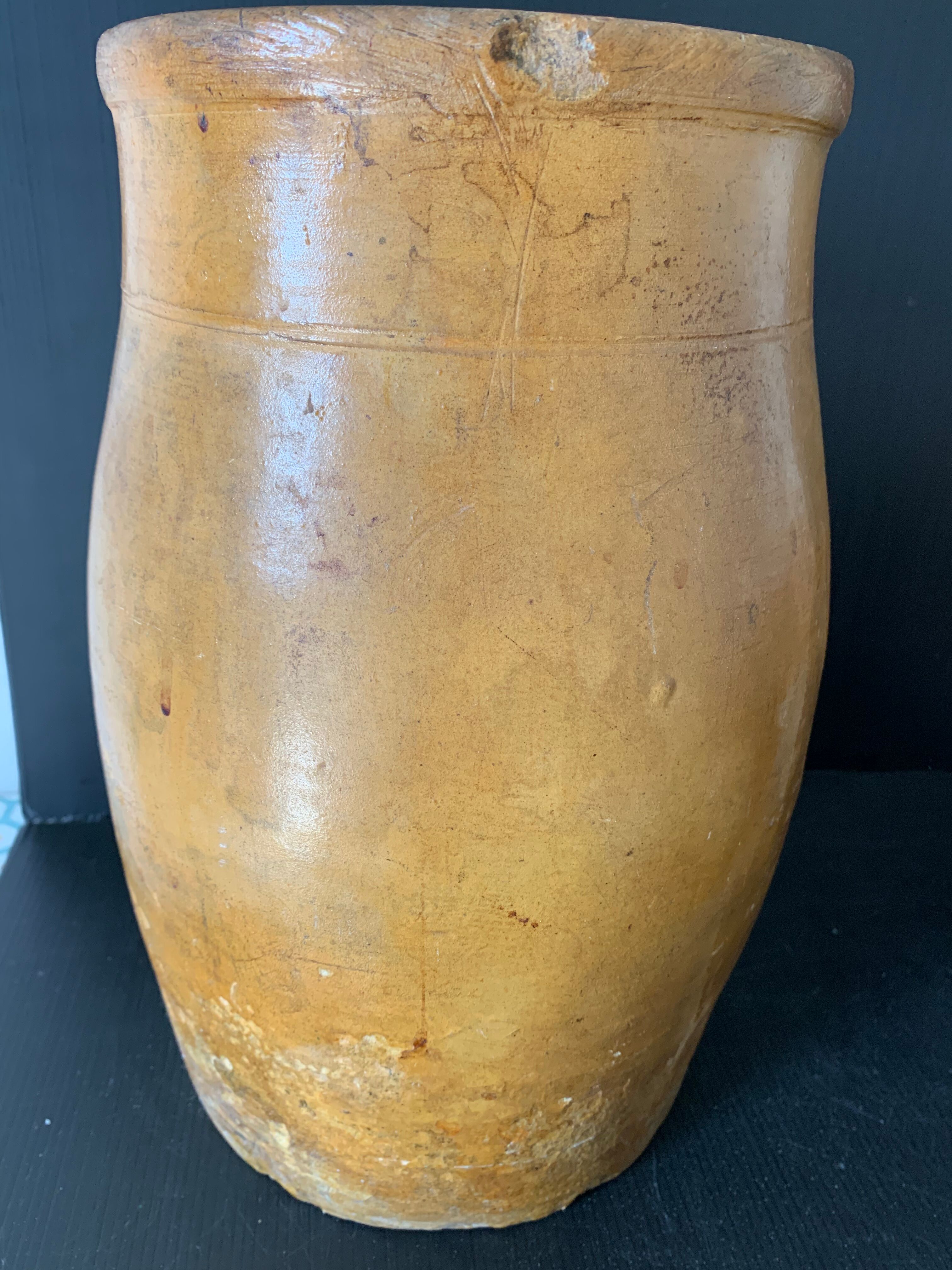 Large sandstone pot