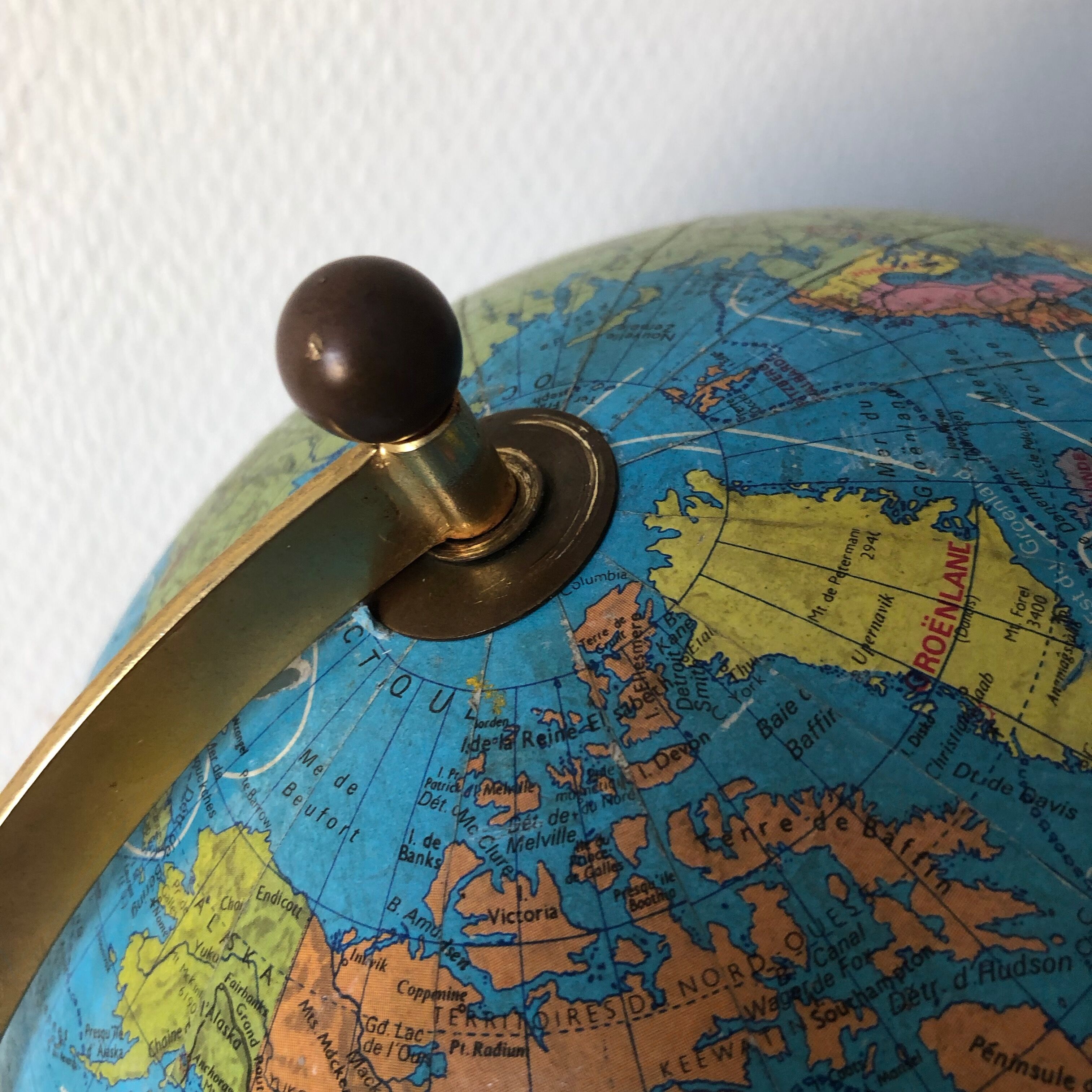 Glass globe tripod 28cm, Taride vintage, 1971