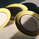 6 flat plates Orchies Moulin des loups jaunes with black edging