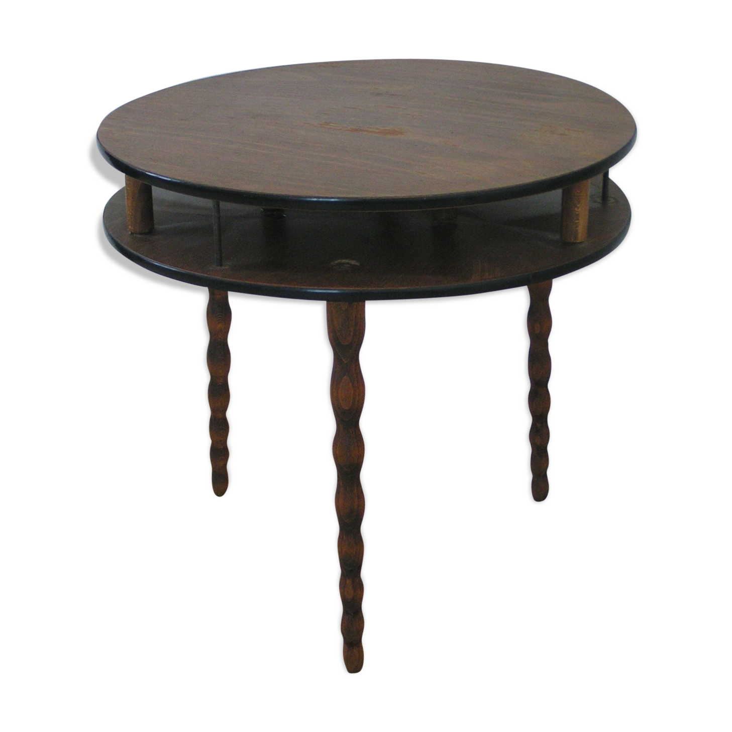 Low 60s oak round table