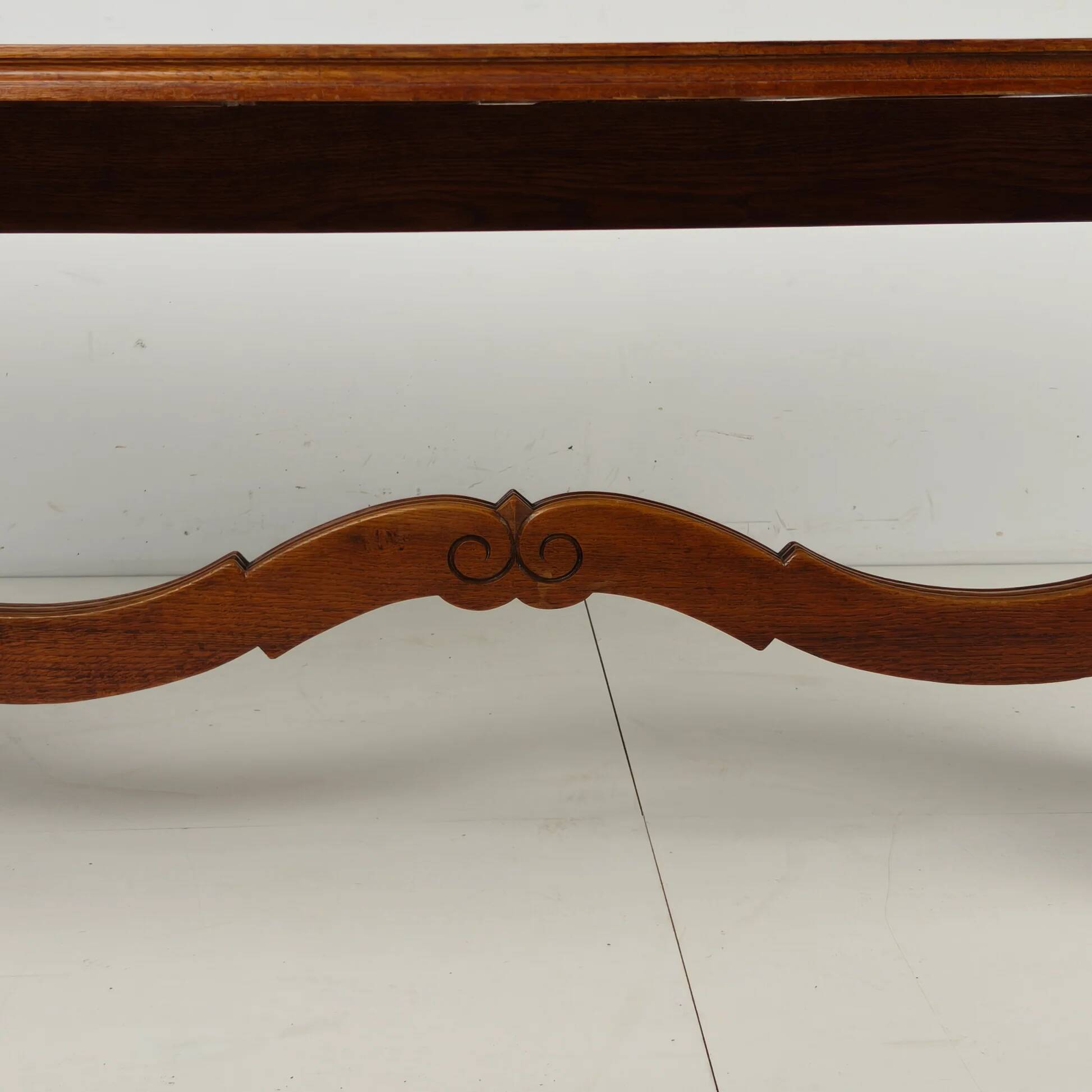 1920s Belgian Art Deco oak parquetry dining table