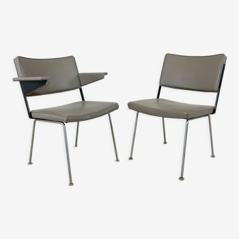 Set of two Gispen chairs model 1265 by Cordemeyer