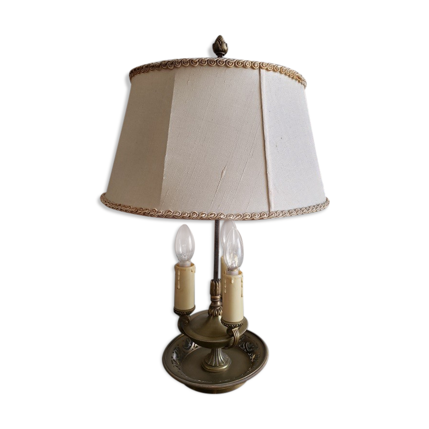 Hot water bottle lamp