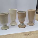 Set 4 mismatched beige cups