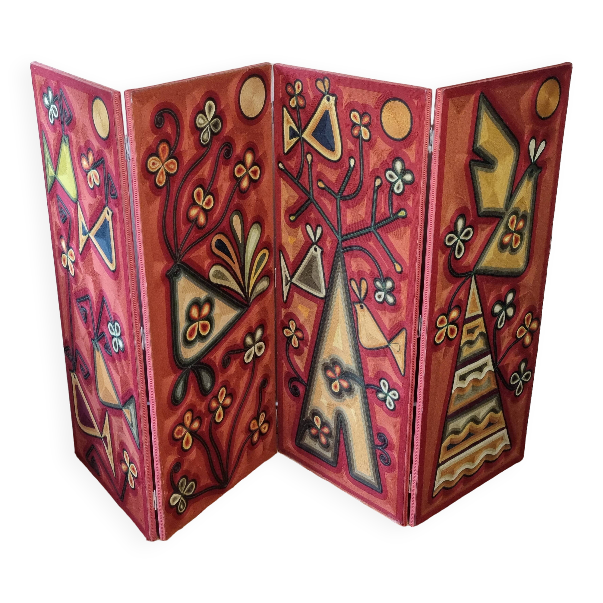 Screen decorated with wool threads, "Huichol" art, Sofia Ribeira, 120 cm