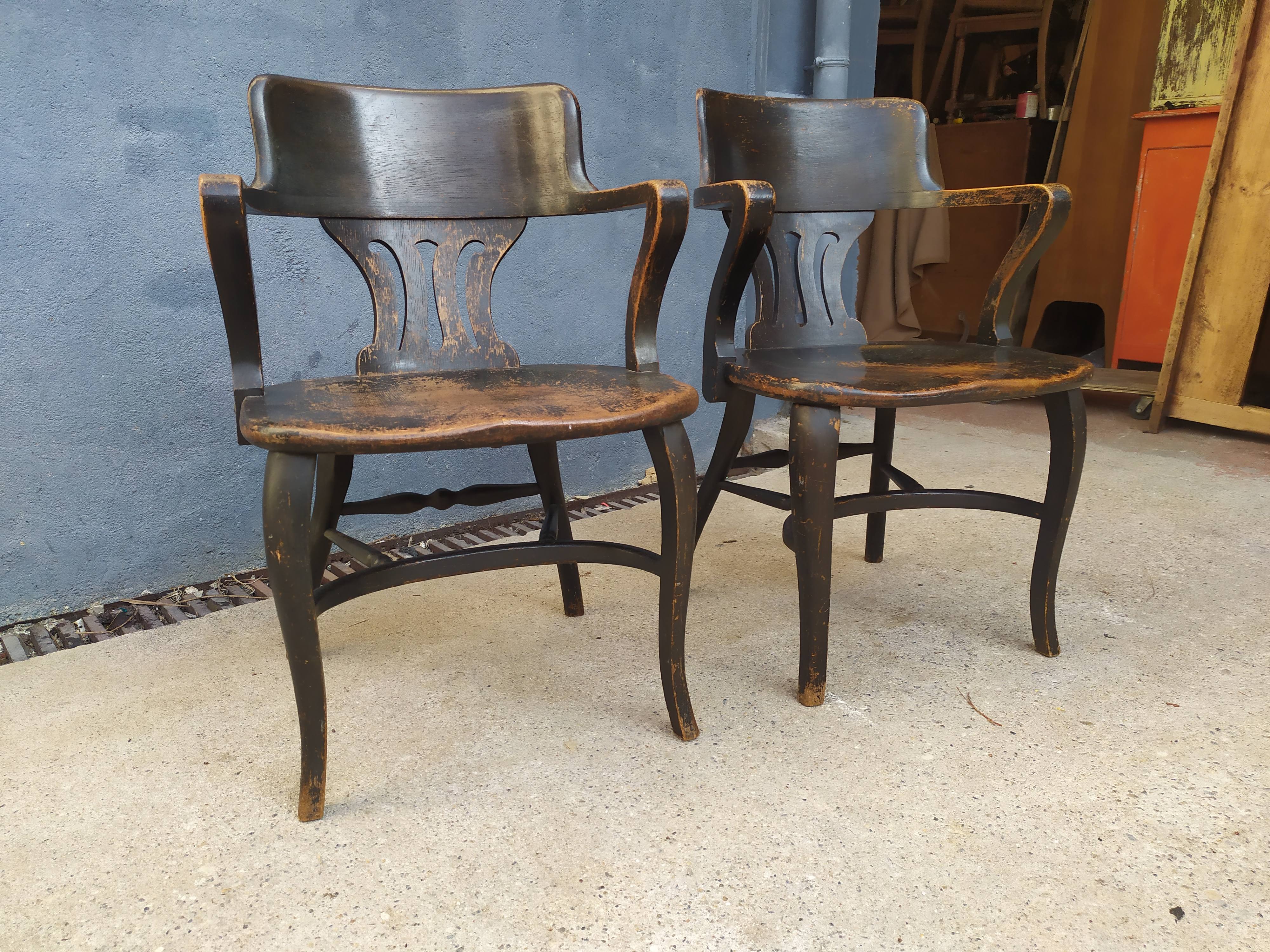 Pair of American armchairs