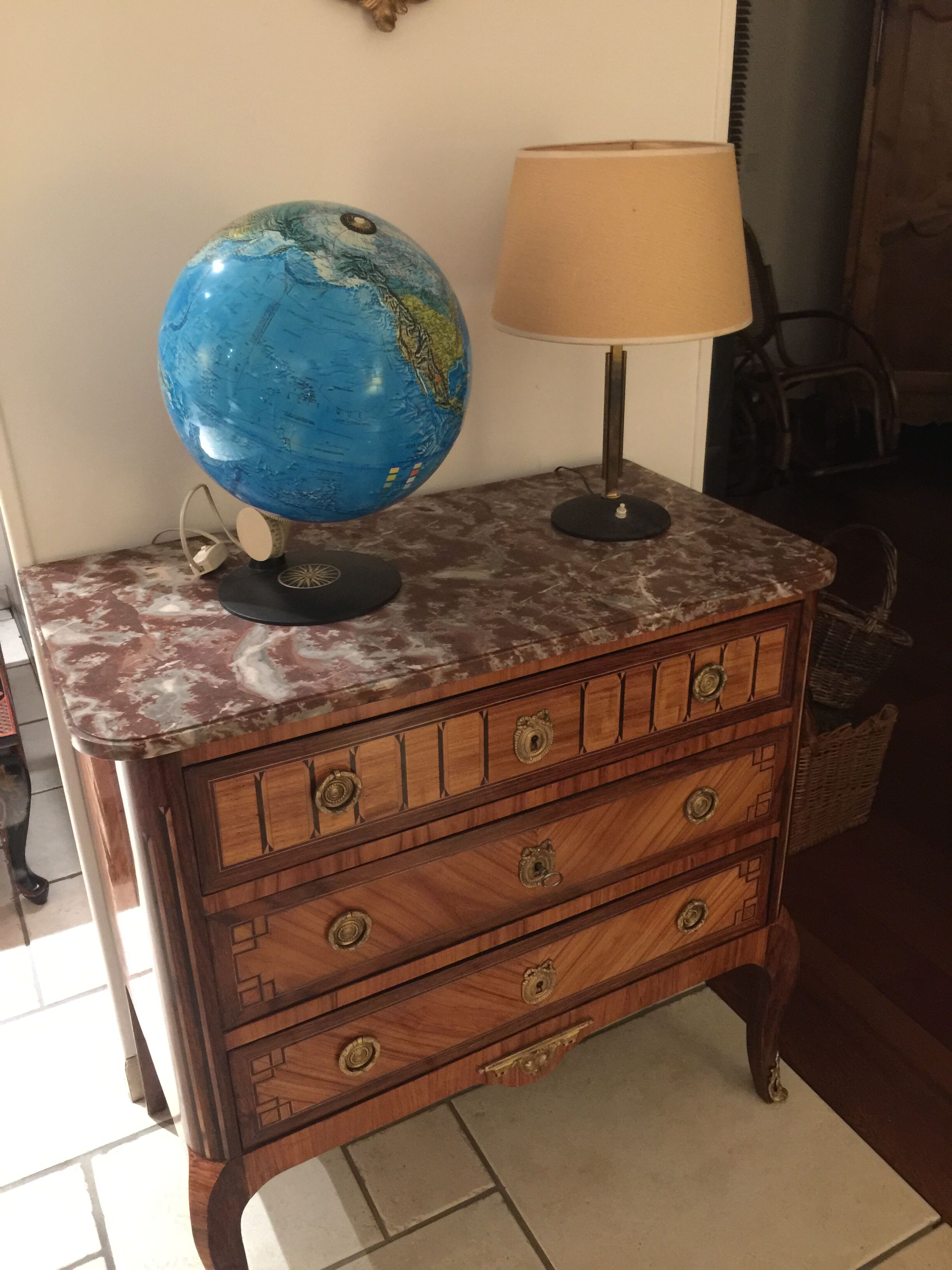 Bright earth globe