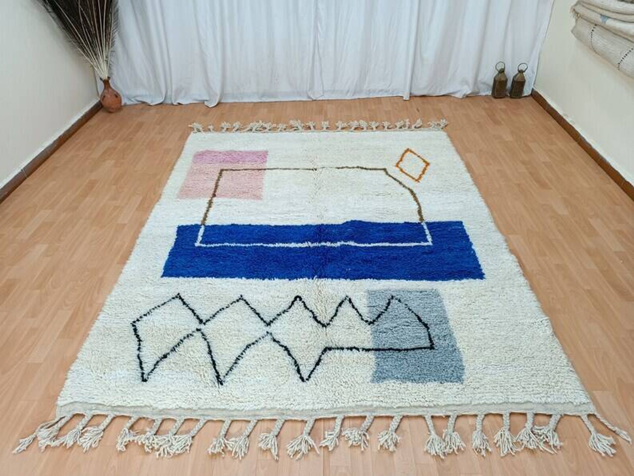 Handmade Berber rug 2/2m square