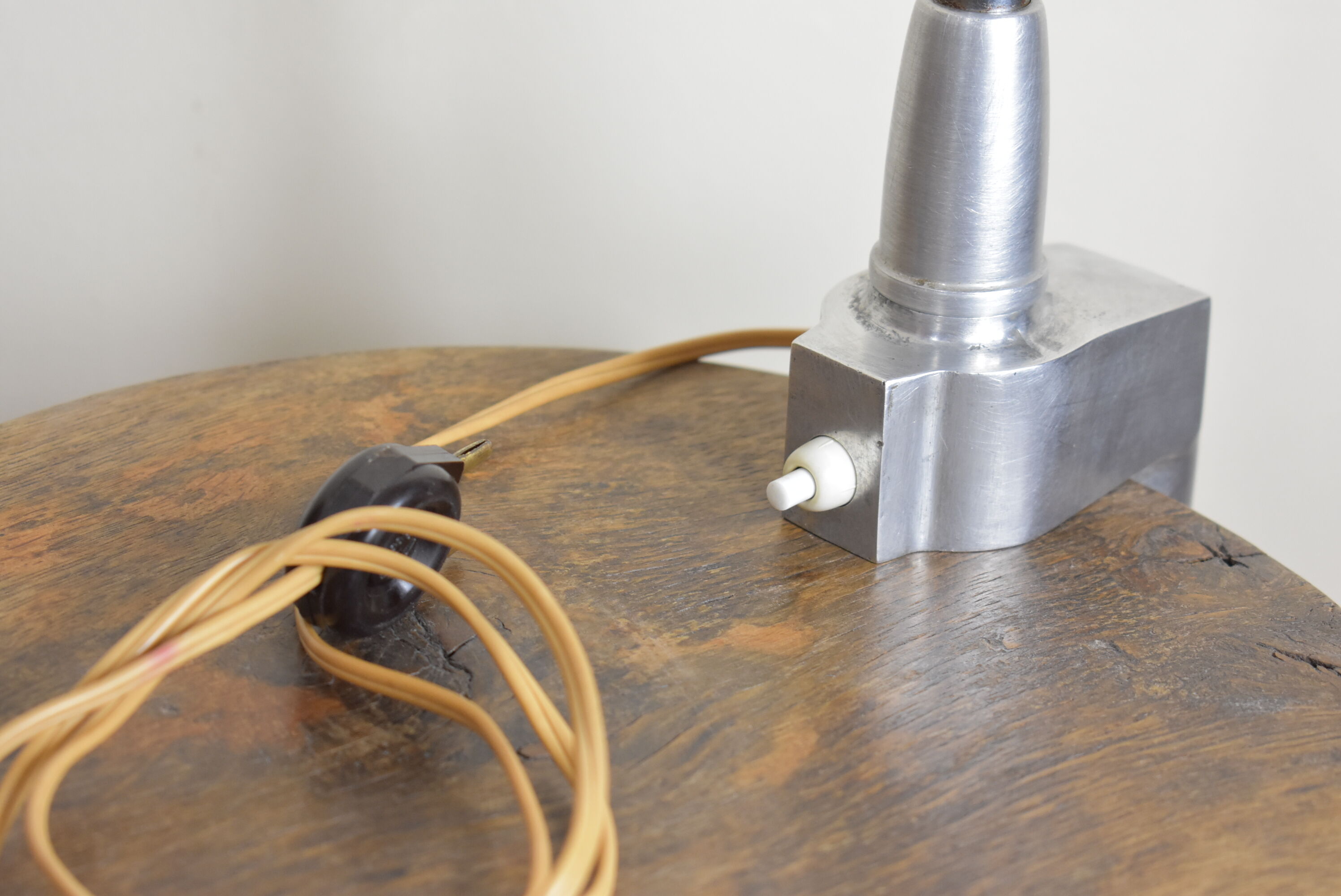 Old office lamp circa 60 mtetal