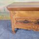 Commode basse Louis XV en merisier massif