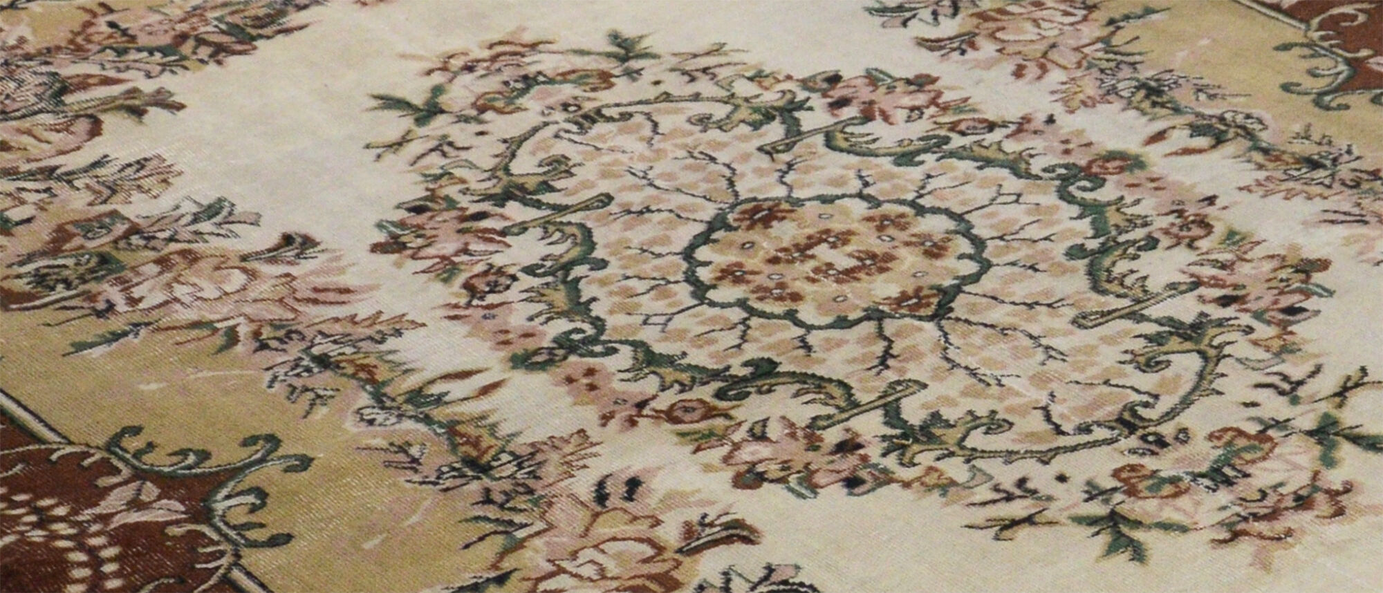 Anatolian handmade vintage rug 290 cm x 204 cm