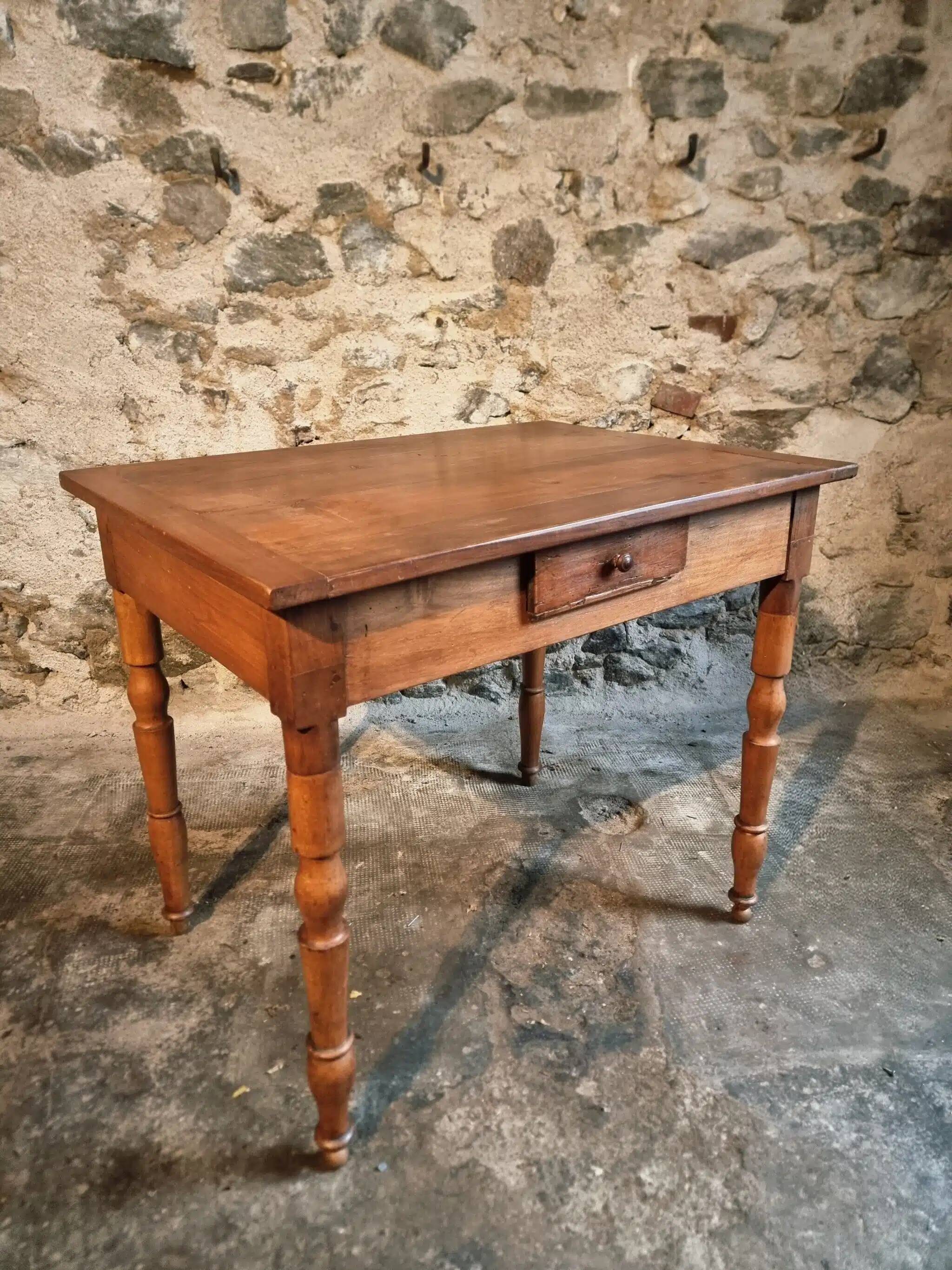 French vintage side table in cherry wood with a drawer.
