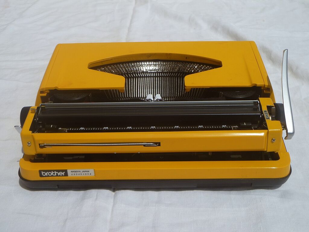 Nogamatic 400 typewriter