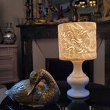Lamp in veined white marble